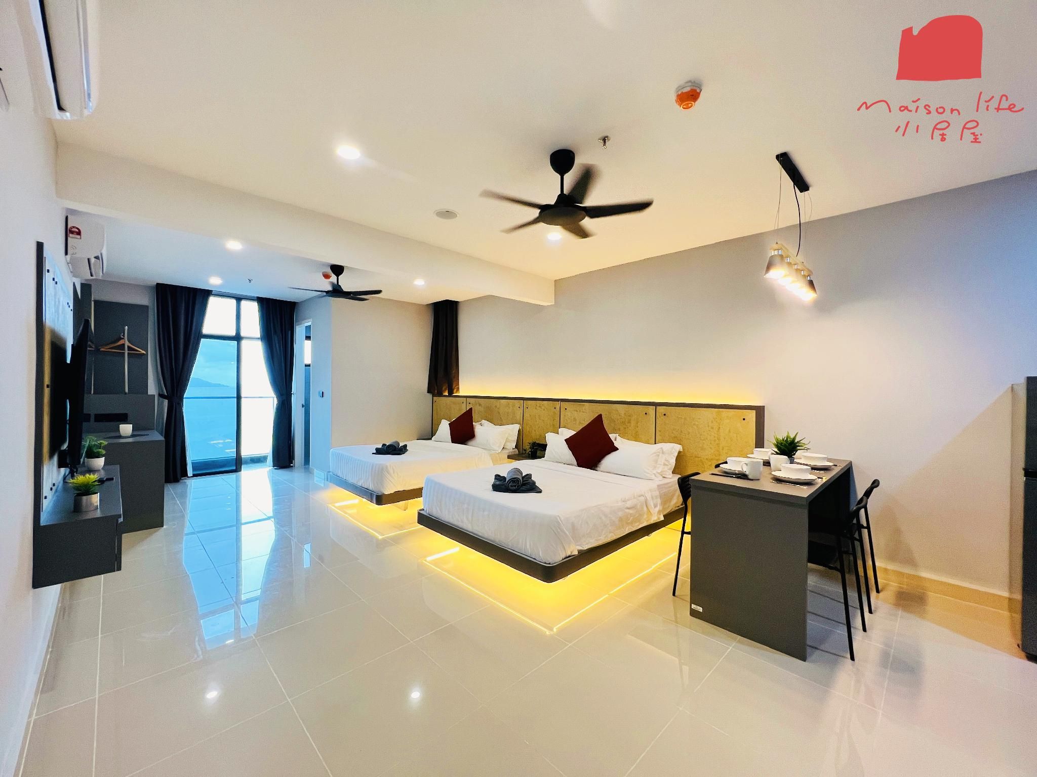 Seaview Suite