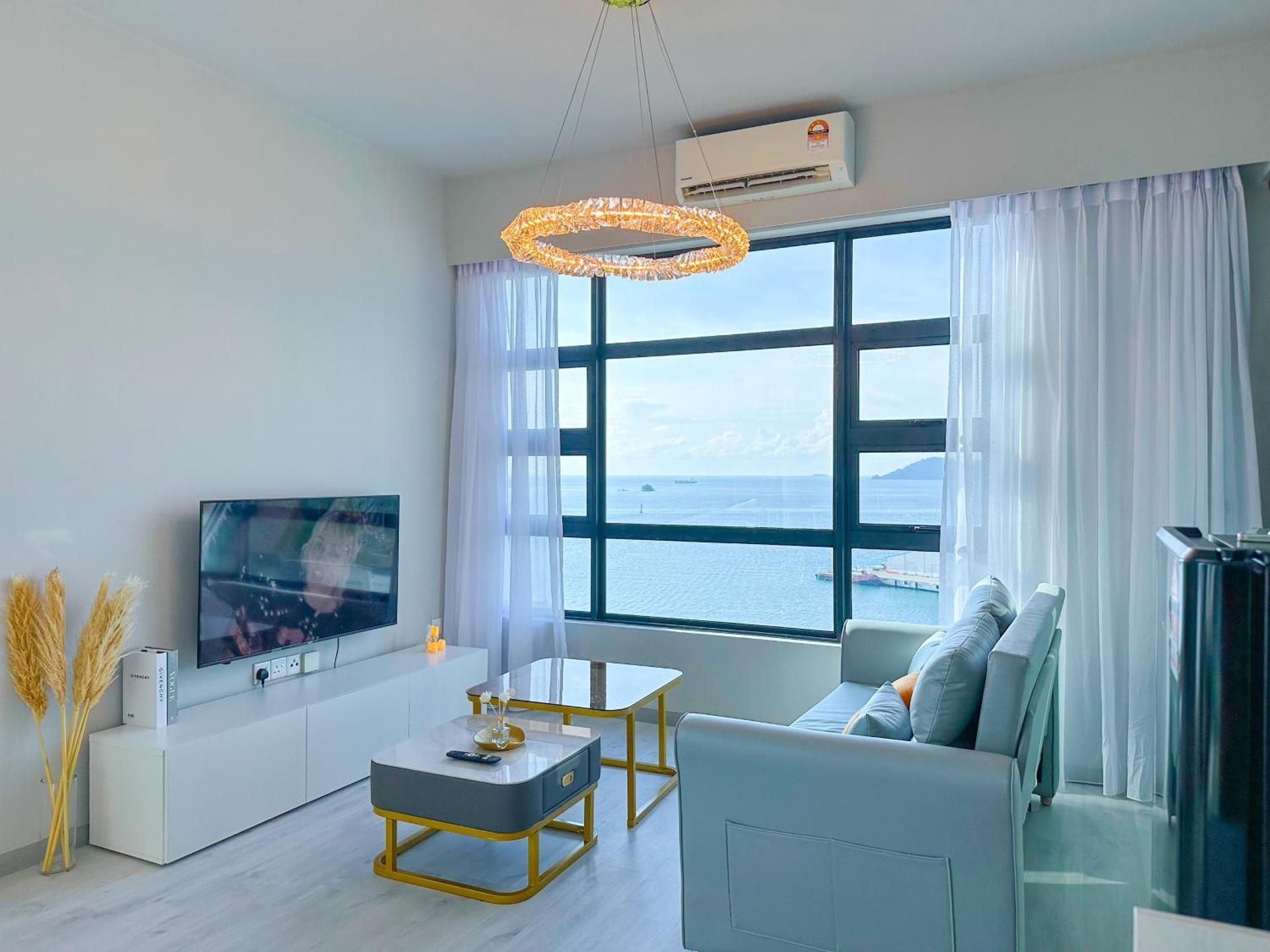 Apartment with Sea View