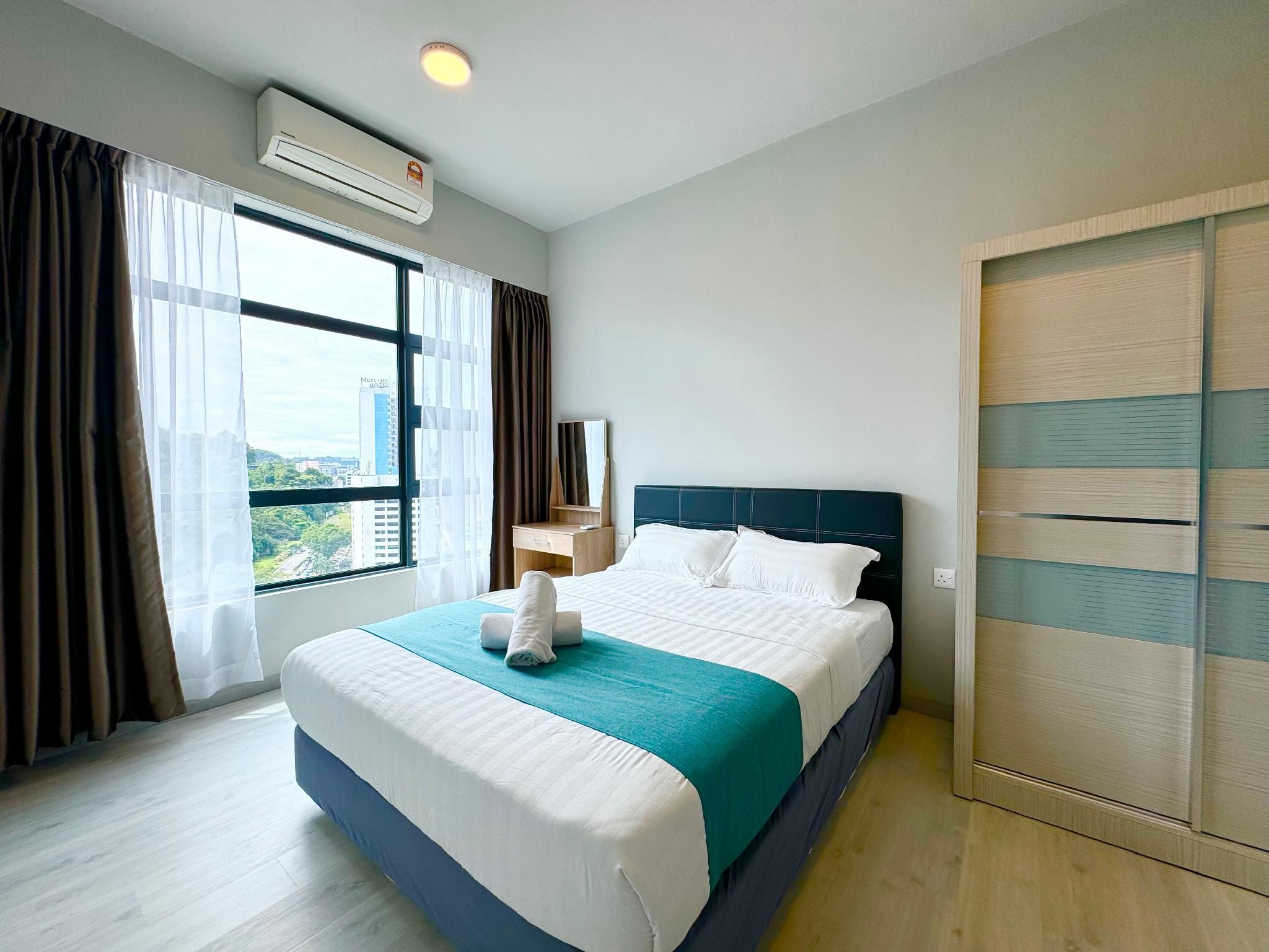 2-Bedroom Deluxe Suite
