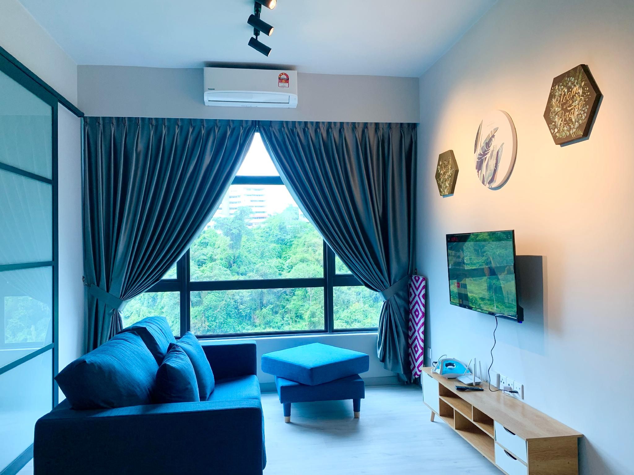 2-Bedroom Apartment with Kitchenette