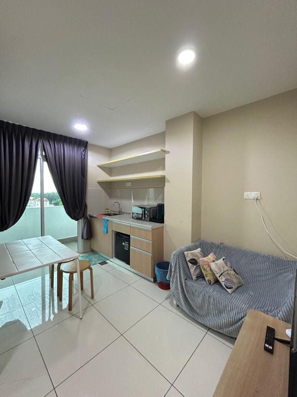 Apartment with Balcony