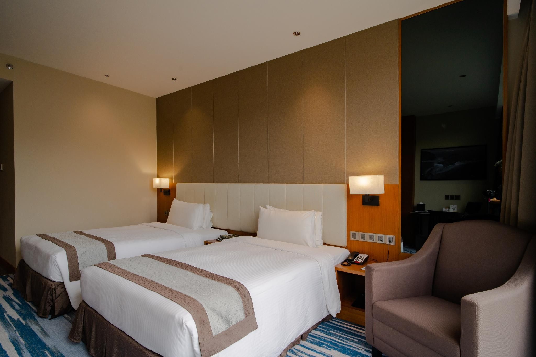 New Twin Room - Non-Smoking