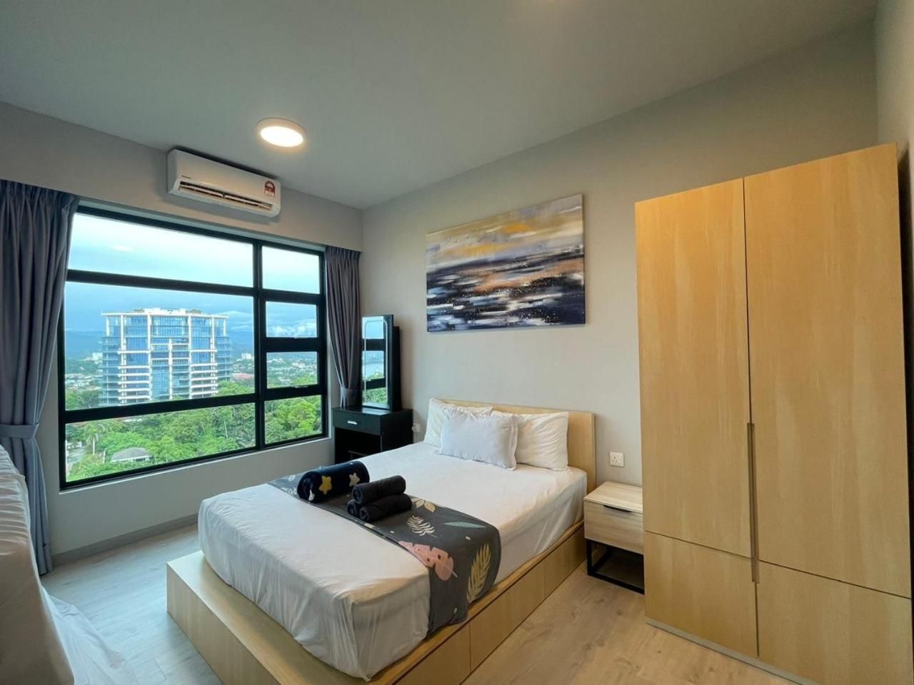 Two-Bedroom Apartment with Partial Ocean View