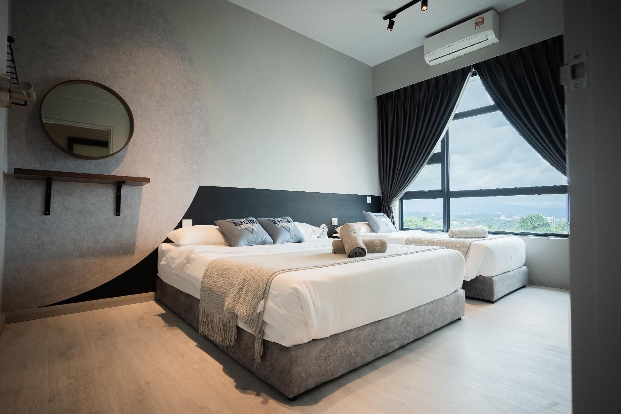 LUX Suite