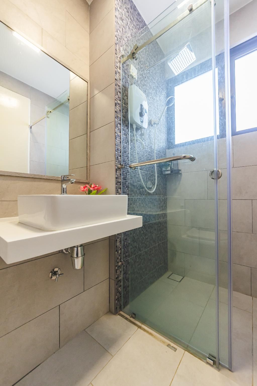 Sea View Suites 6