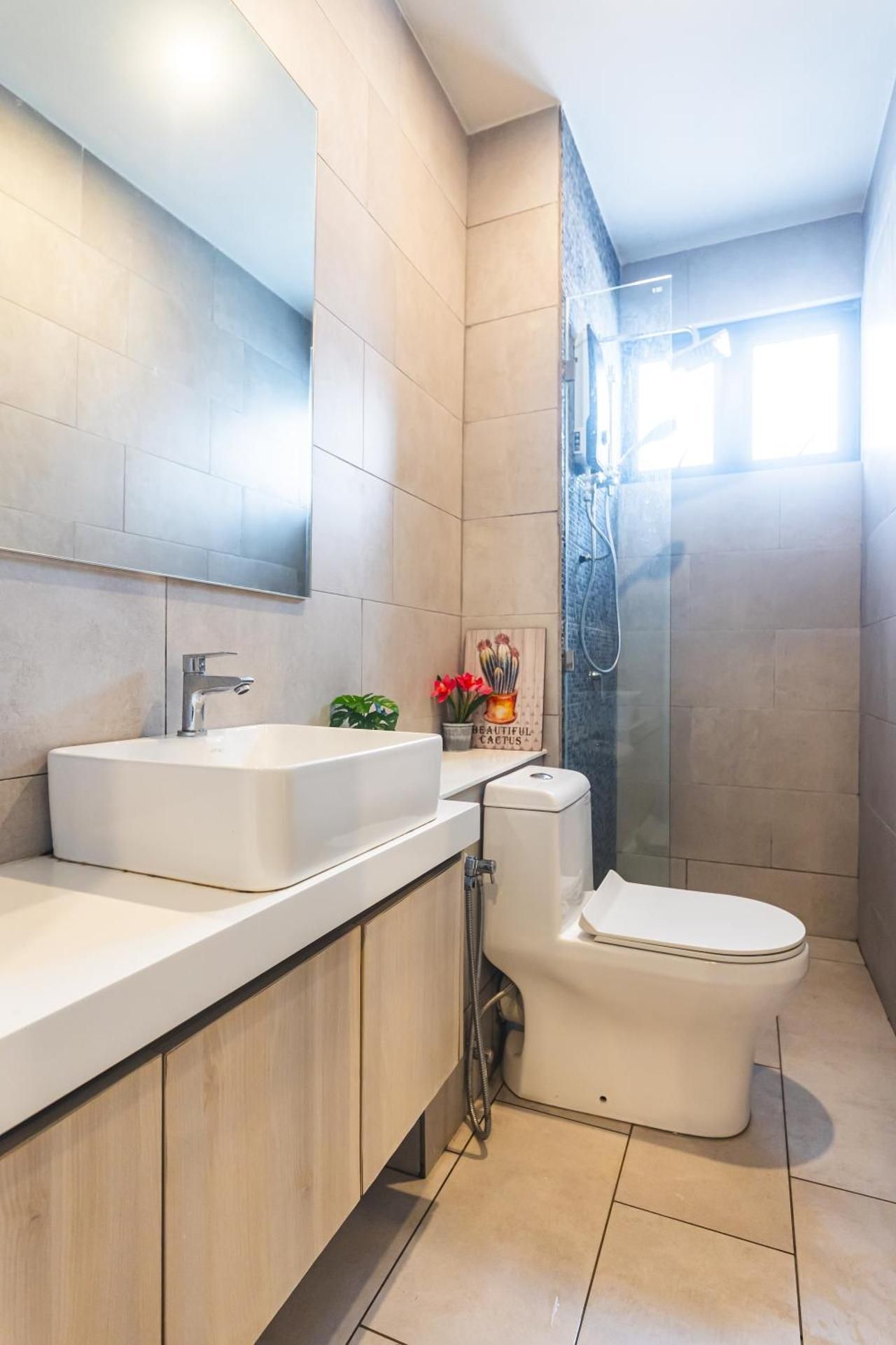 Suite with City View
