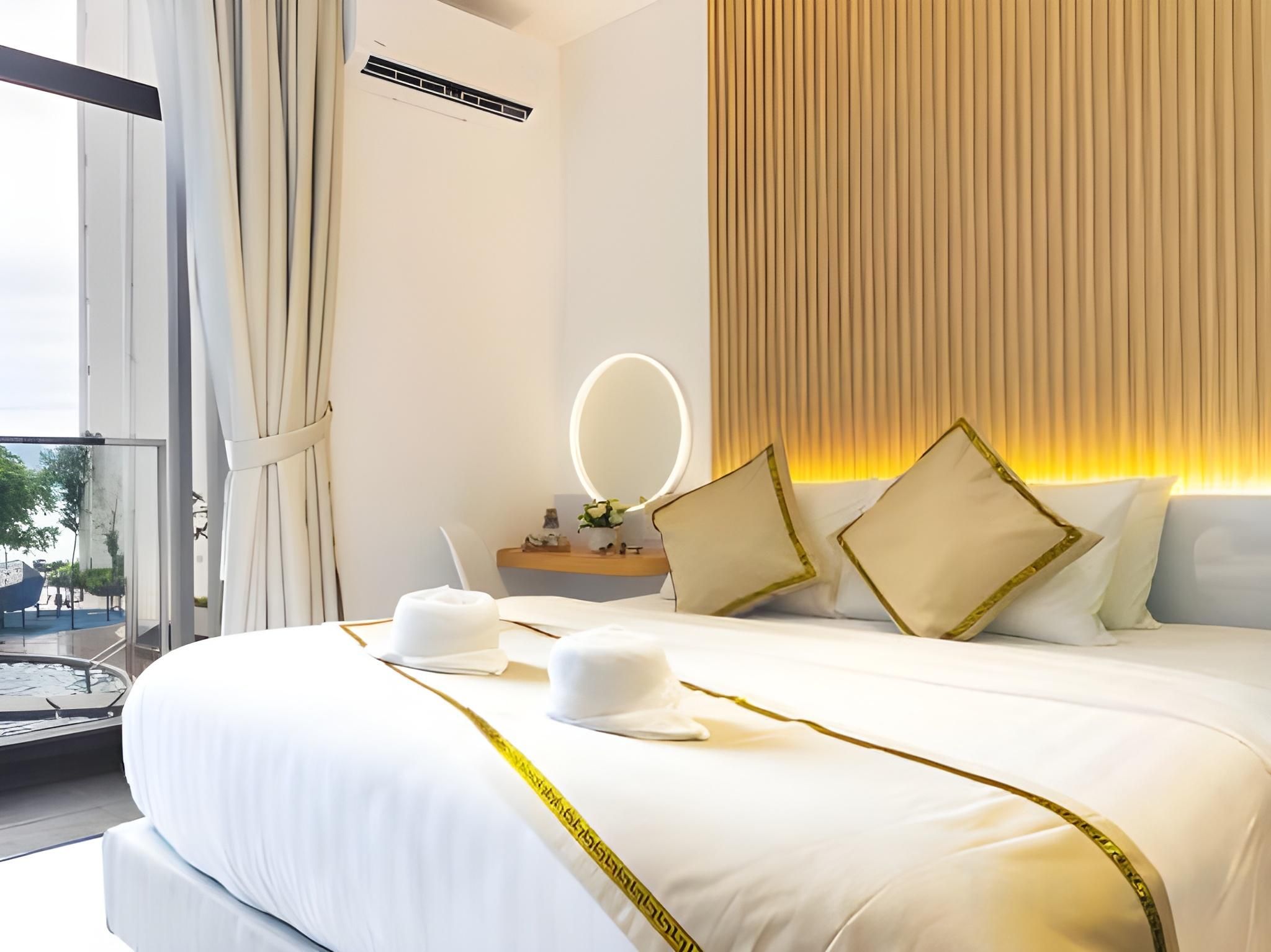 Sea View Suites 7