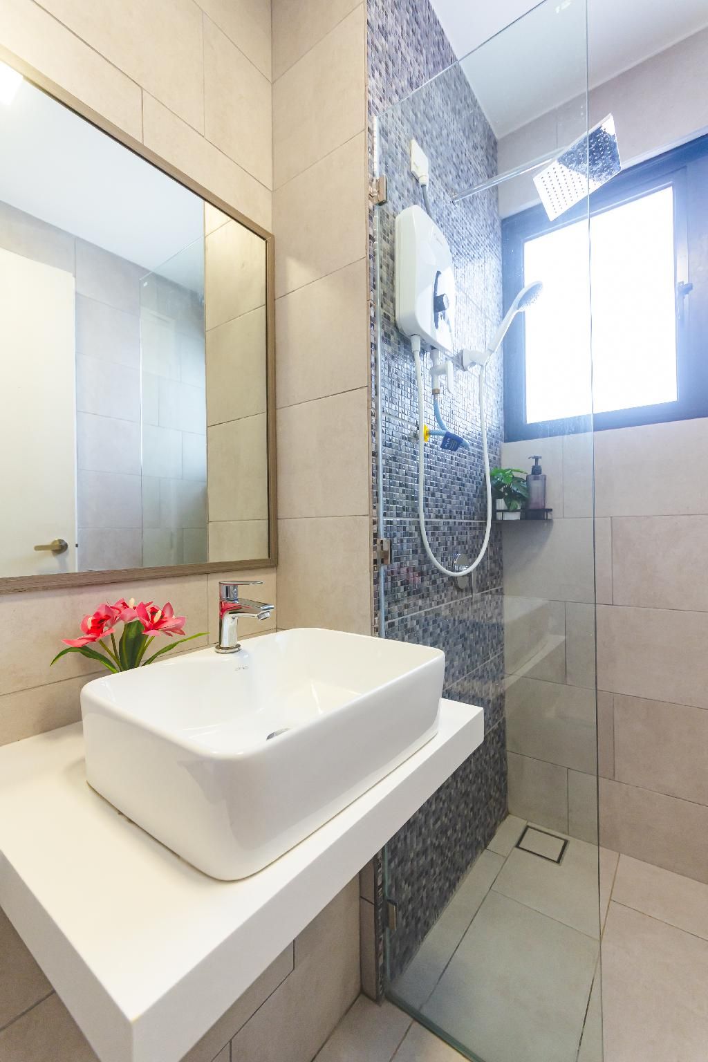 Sea View Suites 5