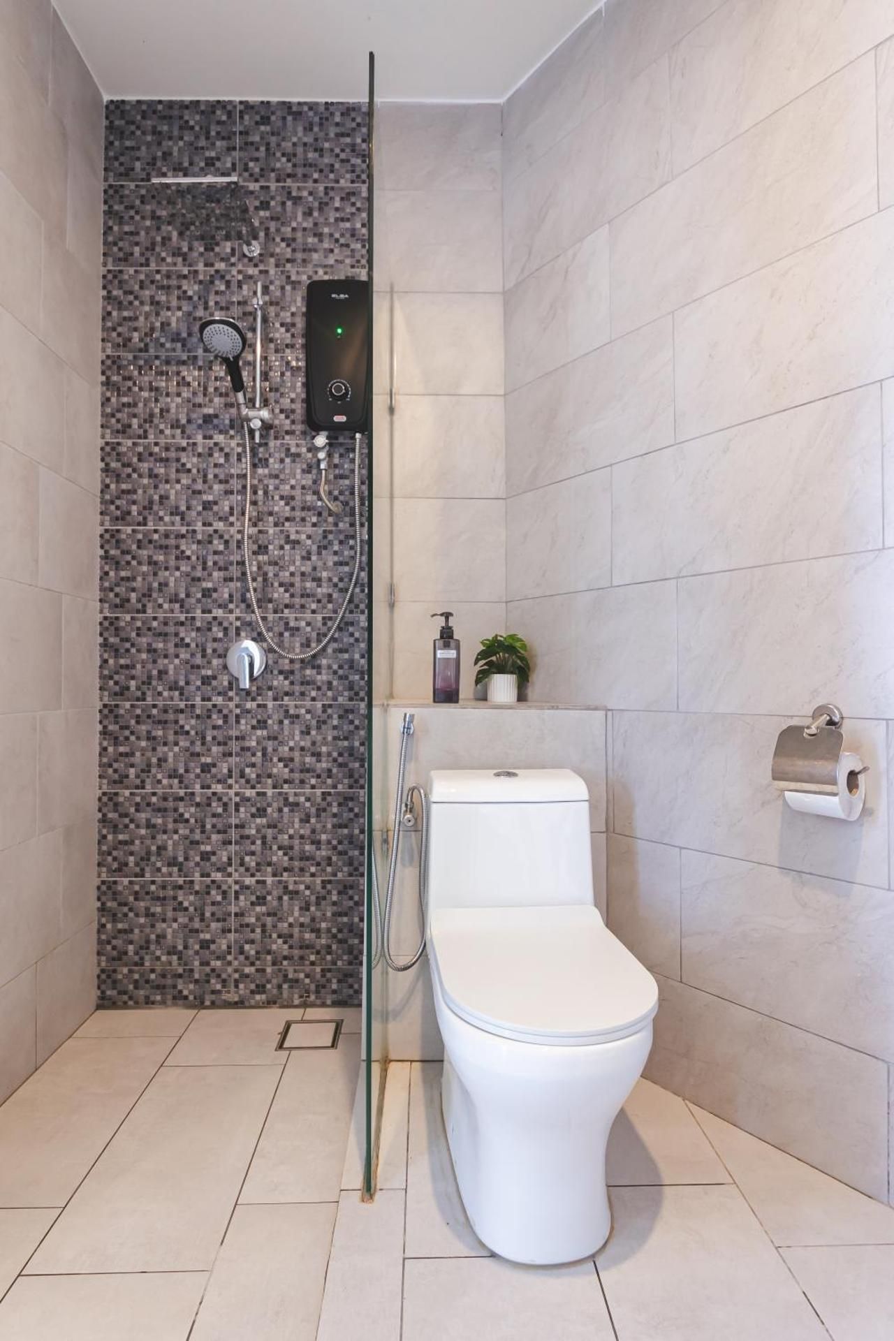 Deluxe Suite with Sea View