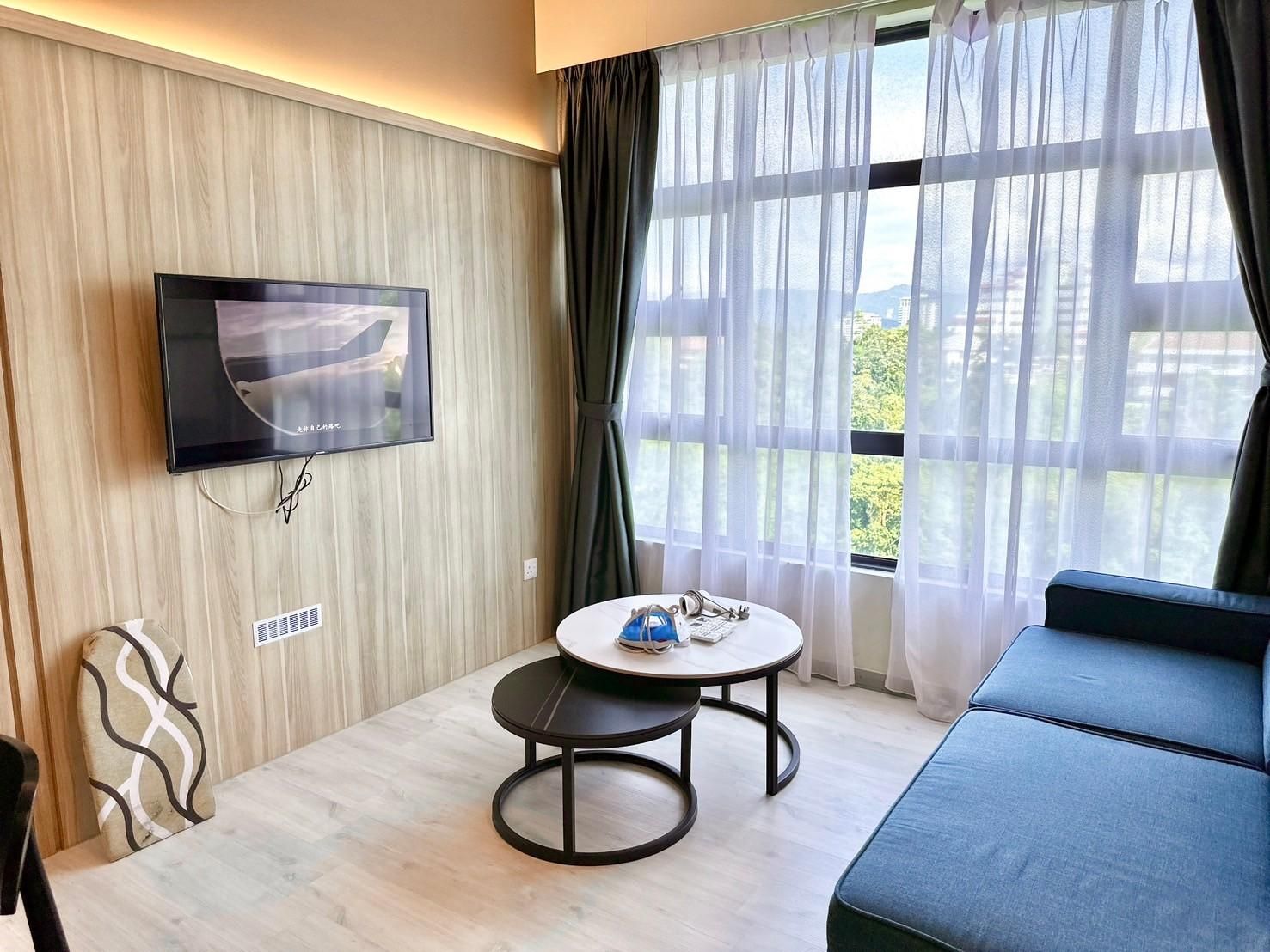Center 2-Bedroom Apartment