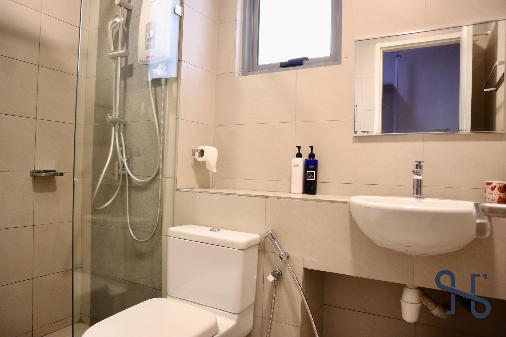 3-Bedroom Sea View Suite