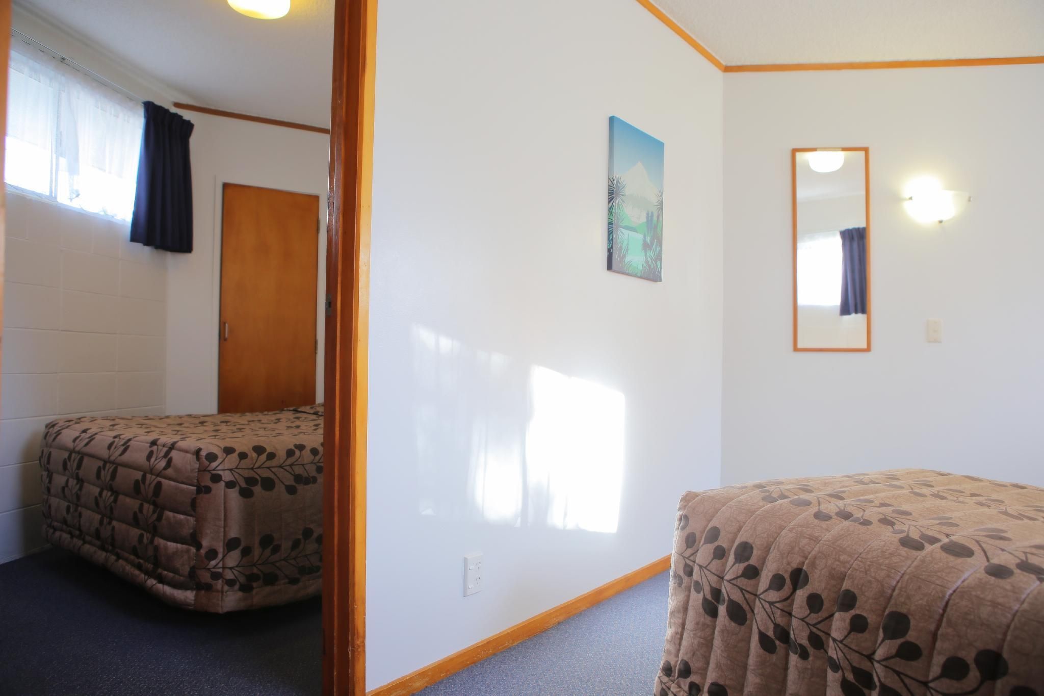 2 Bedroom