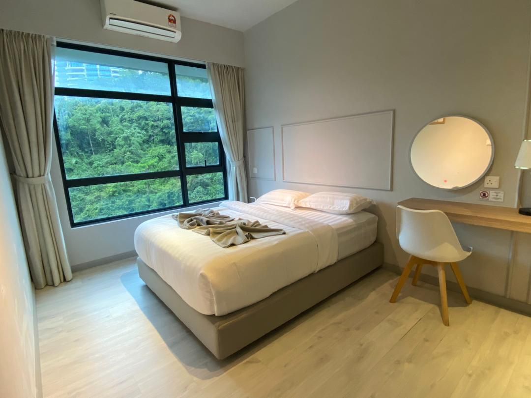 2-Bedroom Deluxe Family Apartment