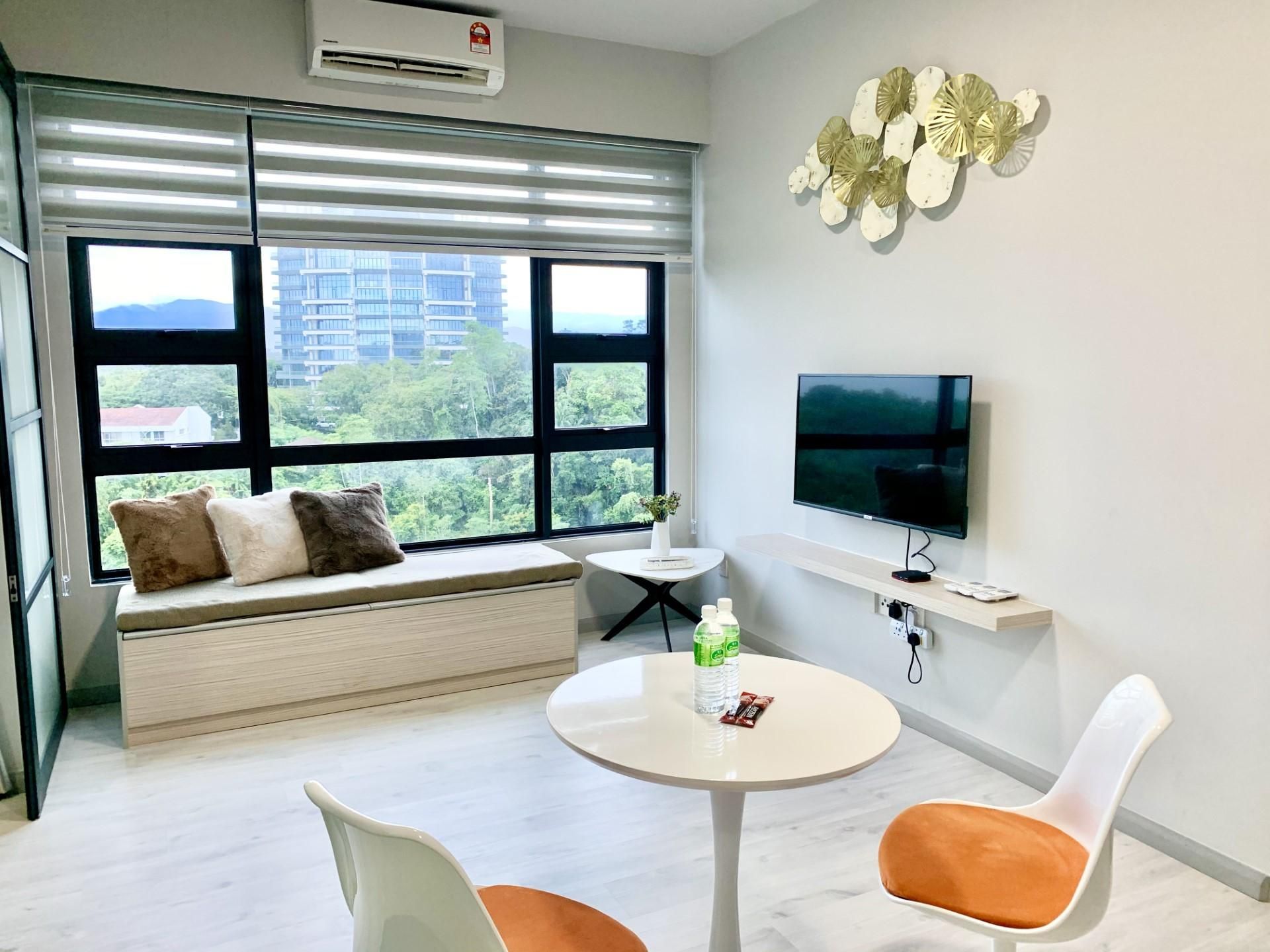 2-Bedroom Deluxe Suite