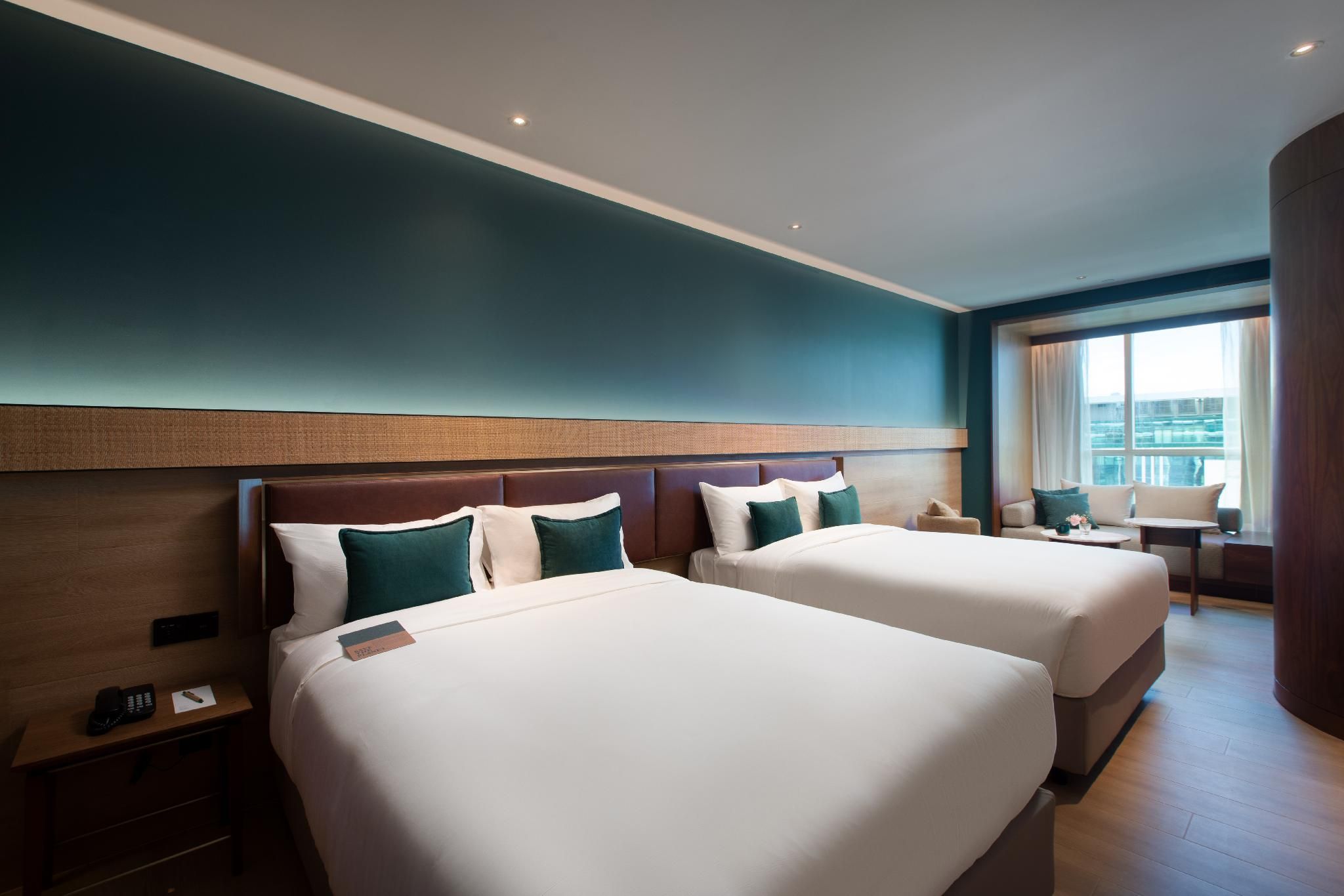 Eden Deluxe Bedroom
