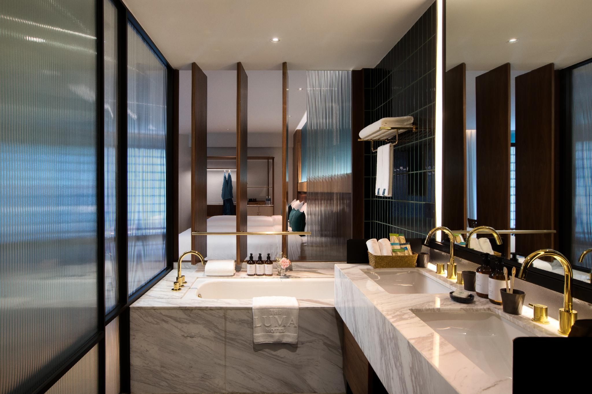 Eden Deluxe Bedroom