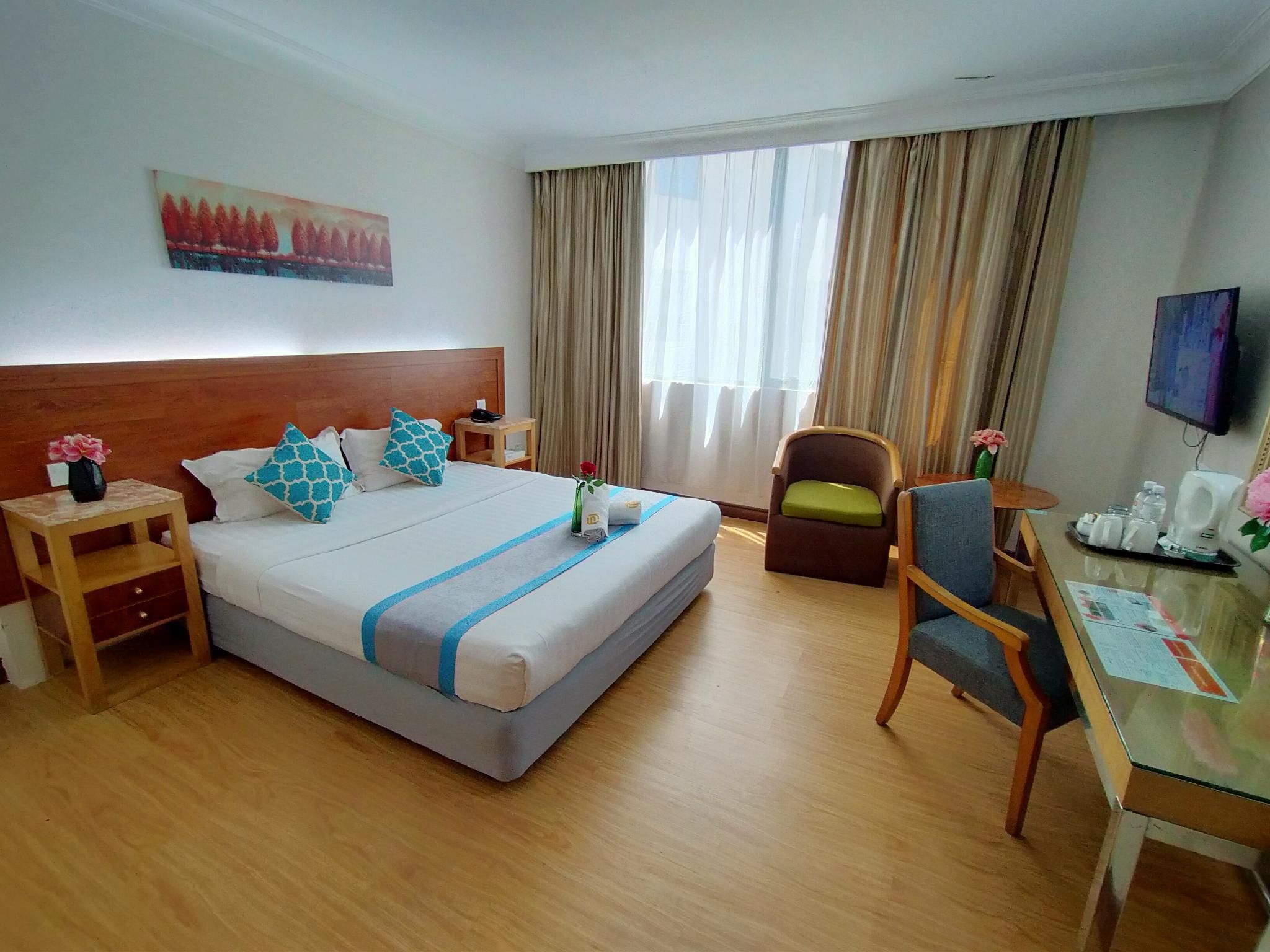 Superior - King Size Bed