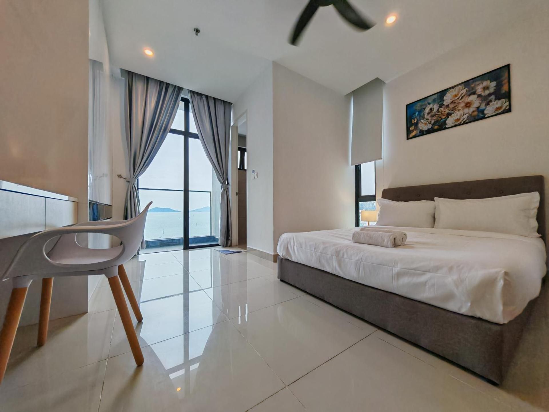 Studio with Sea View