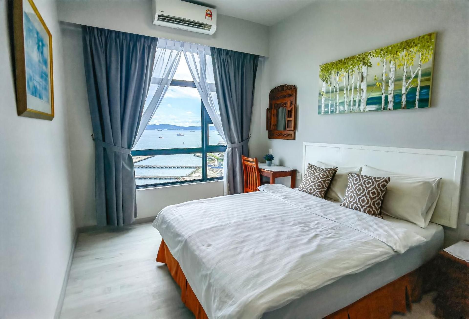 Apartment with Sea View