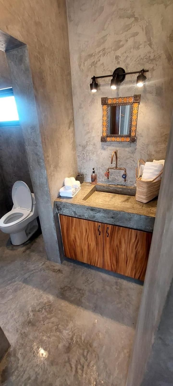 King Suite with Ocean View