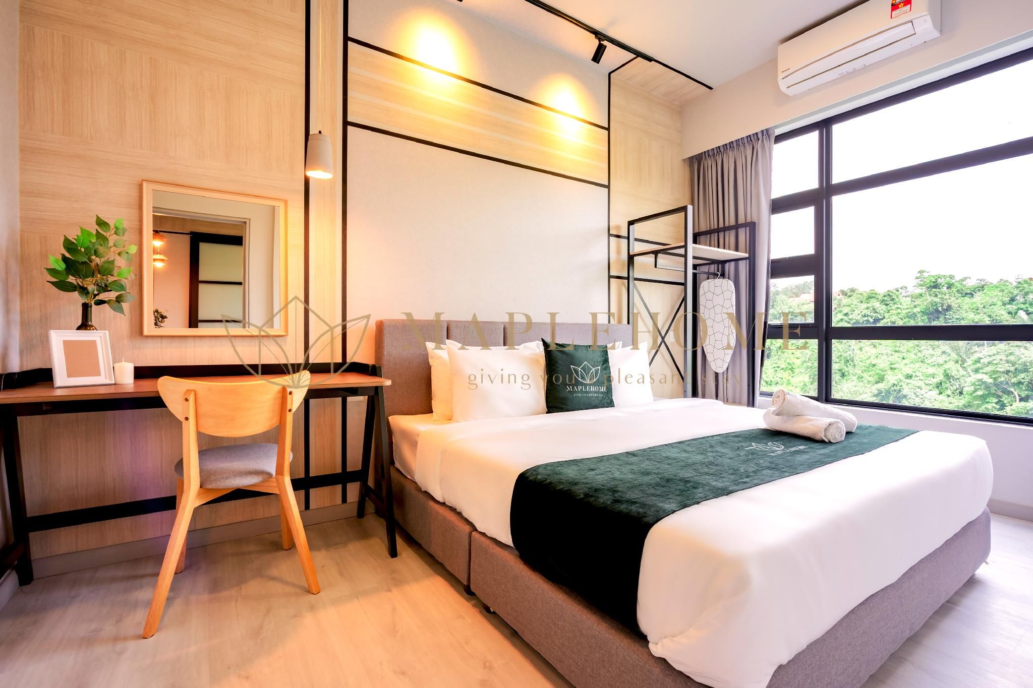Deluxe Two-Bedroom Suite Mountain View