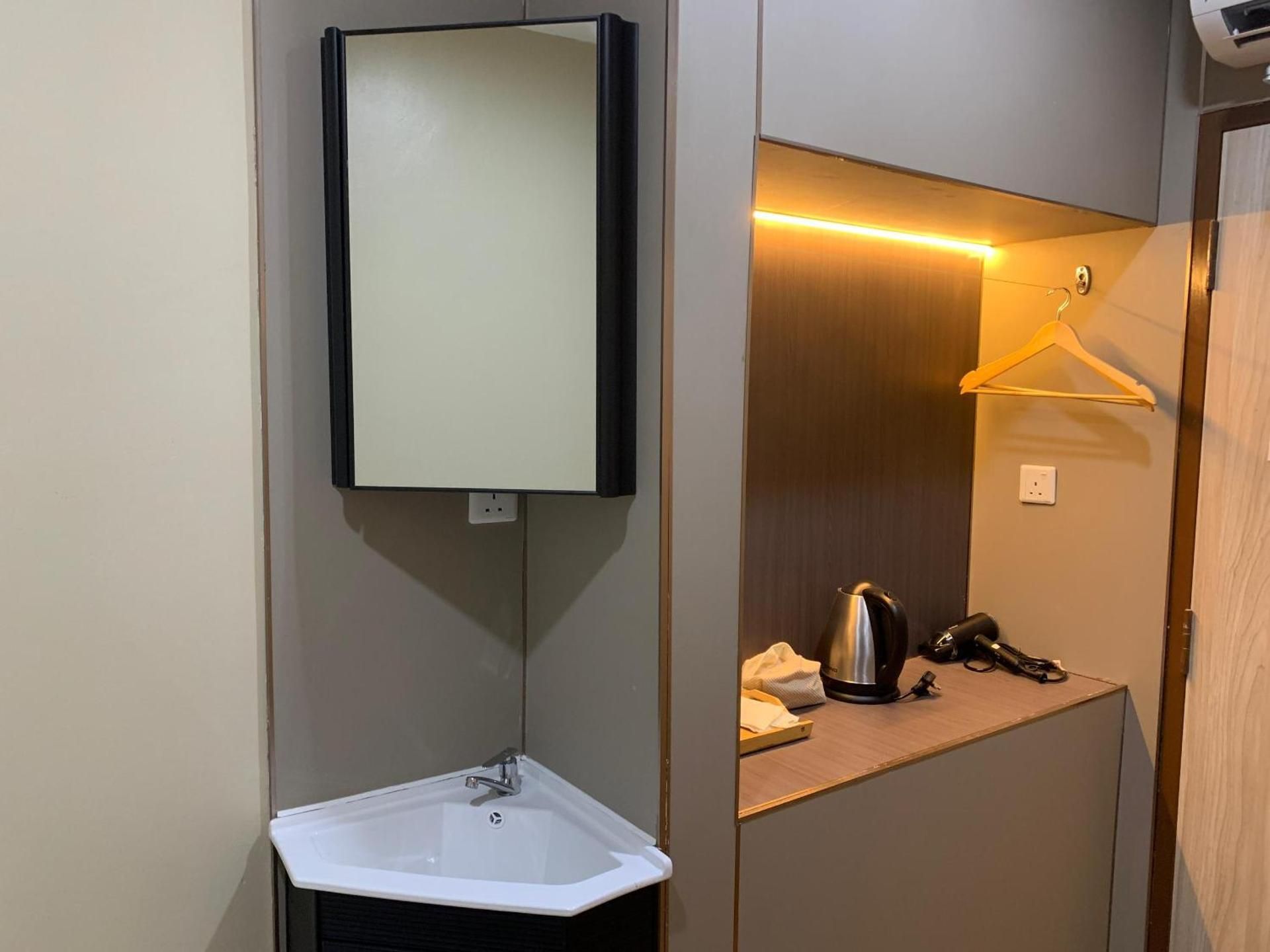 Single Room