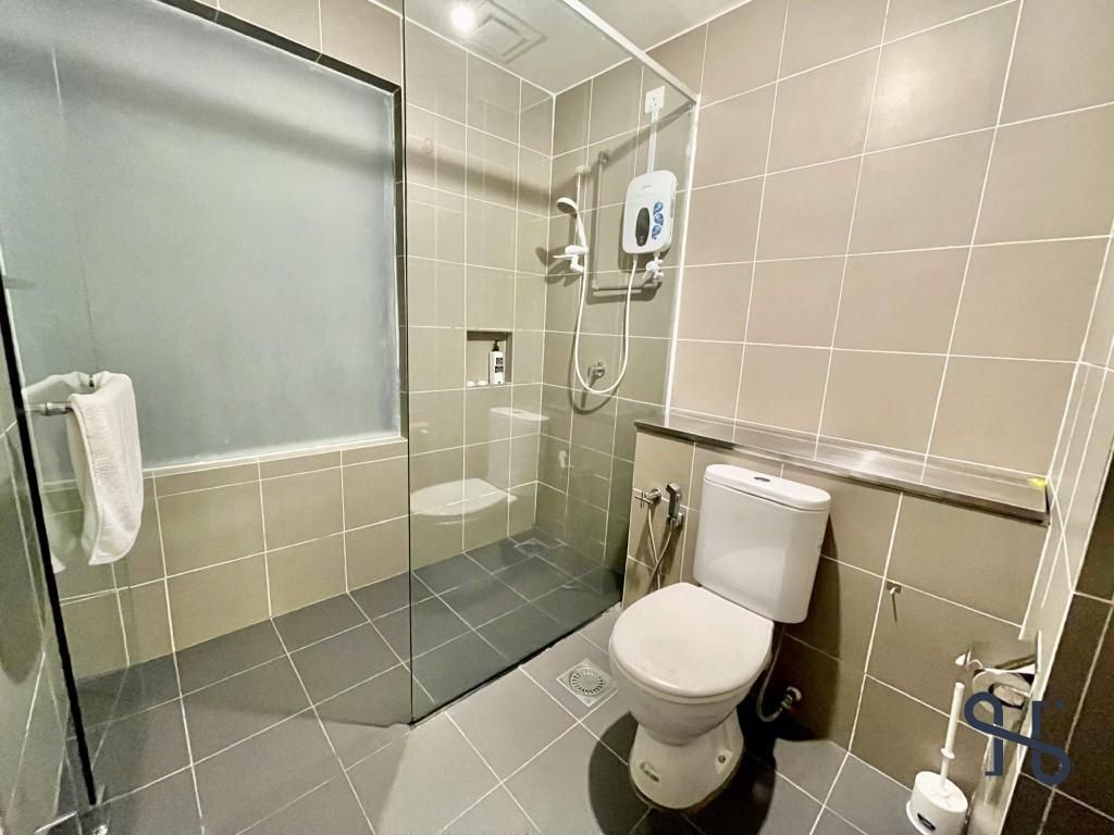 Tatami Queen Room