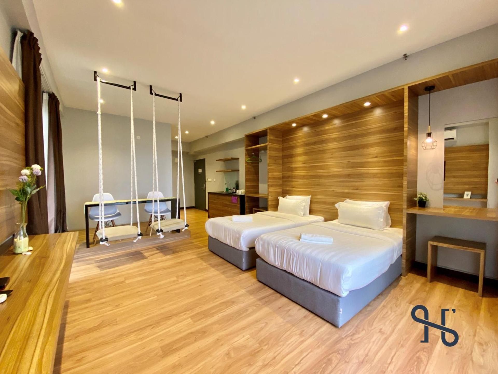 Twin Beds Standard Room