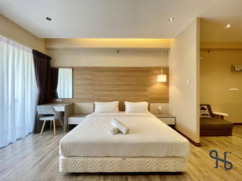 Deluxe Studio Room
