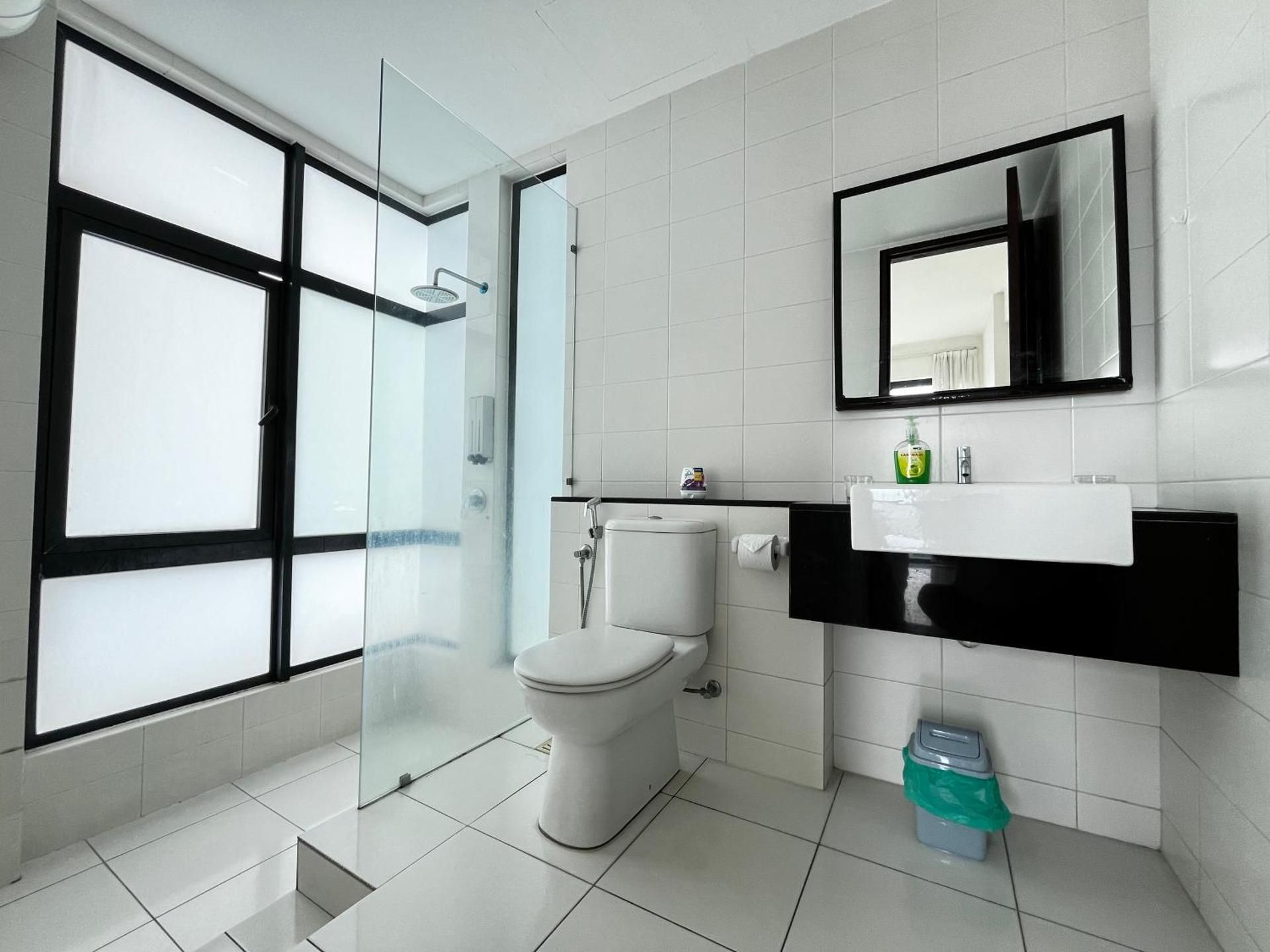 Two-Bedroom Apartment with City View