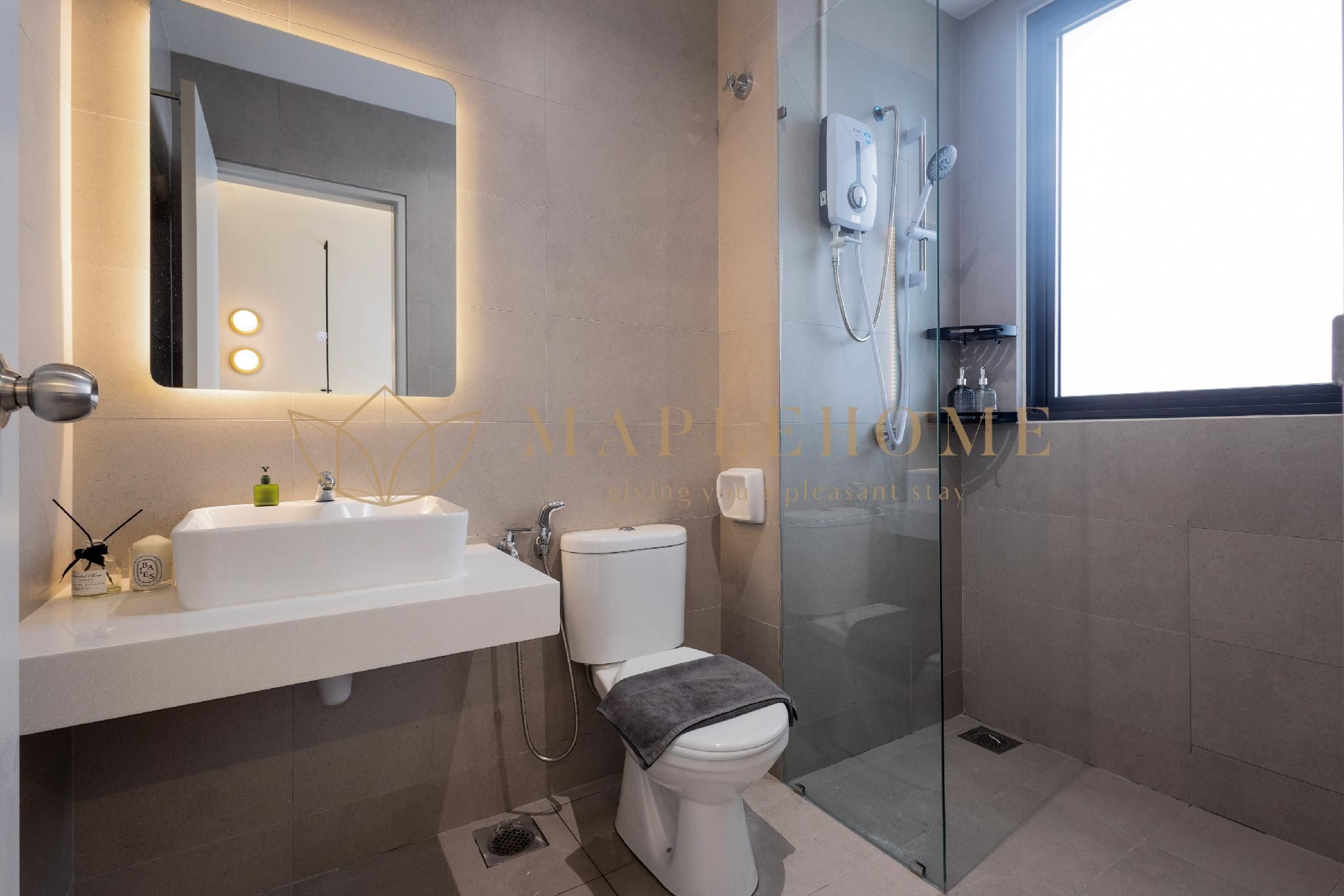 Premier Queen Suite