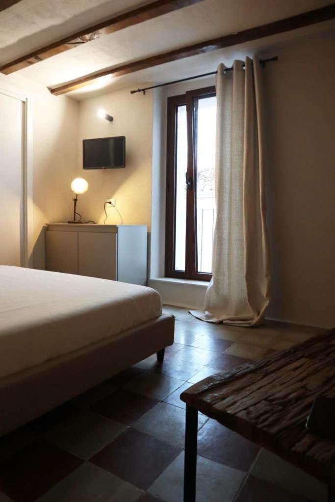 La Casetta b & b Double Room with Balcony 2
