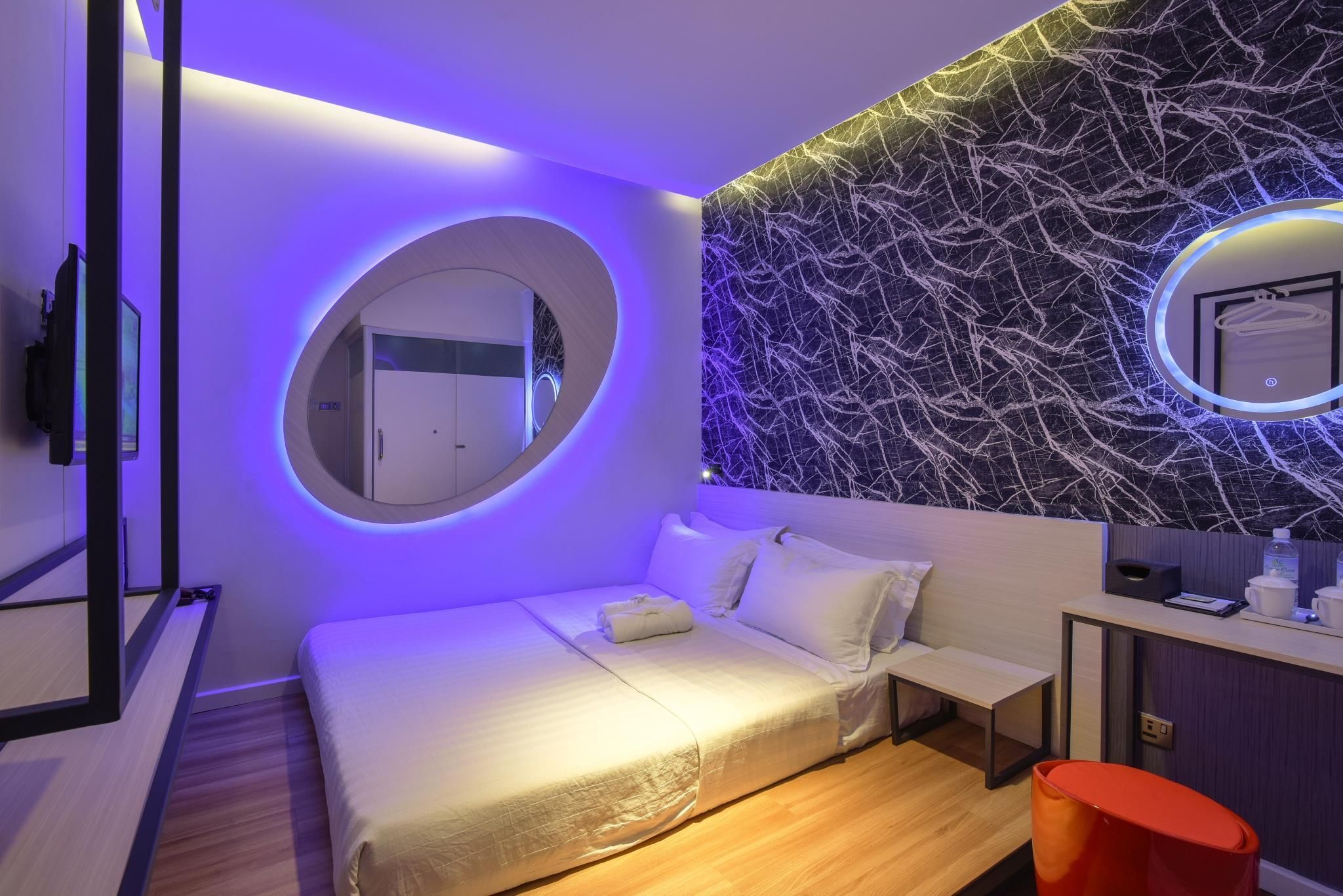 Queen Room