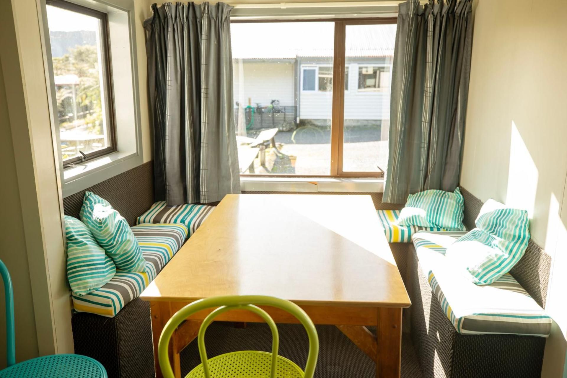 Basic Triple Room with Shared Bathroom