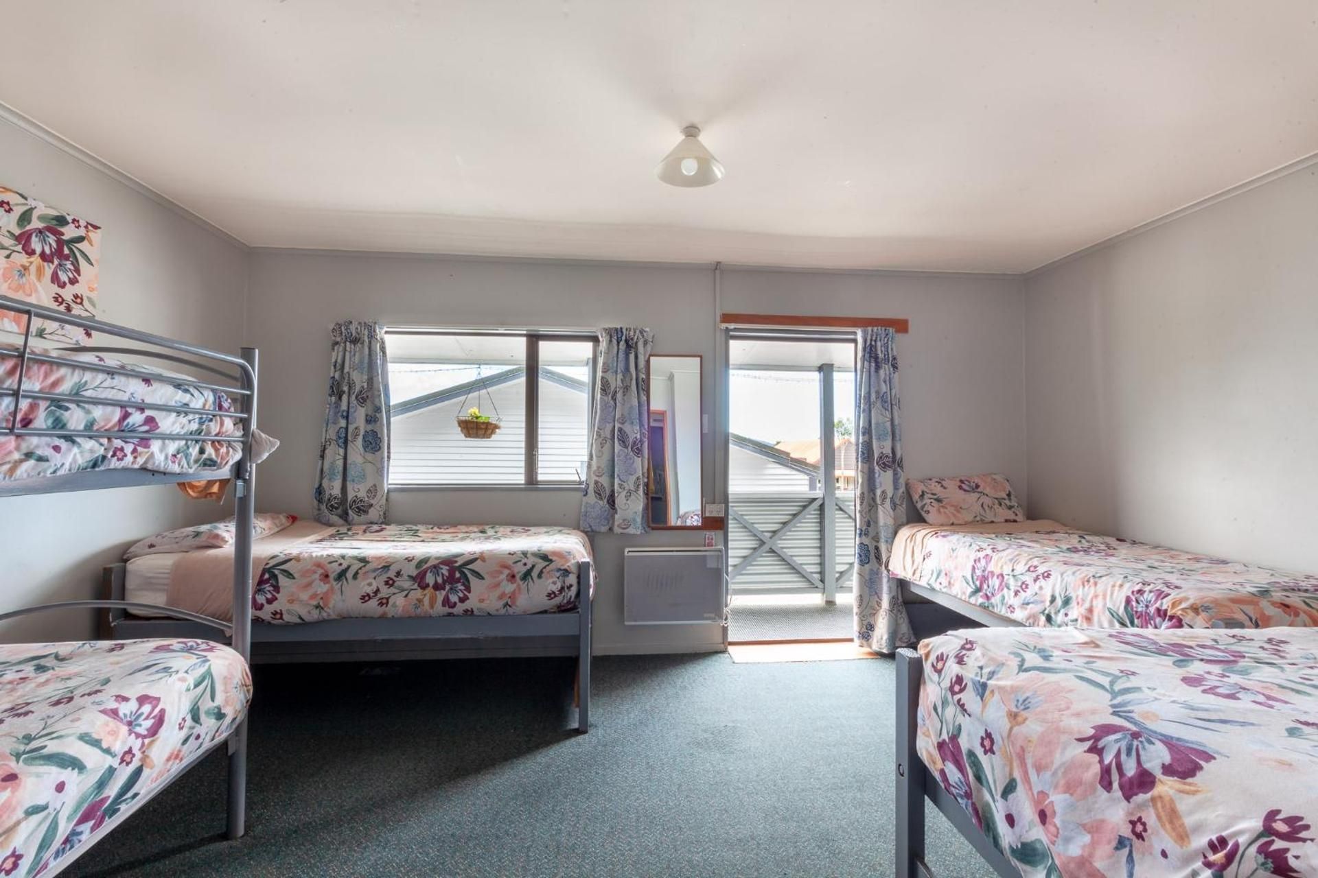 Standard dormitory female
