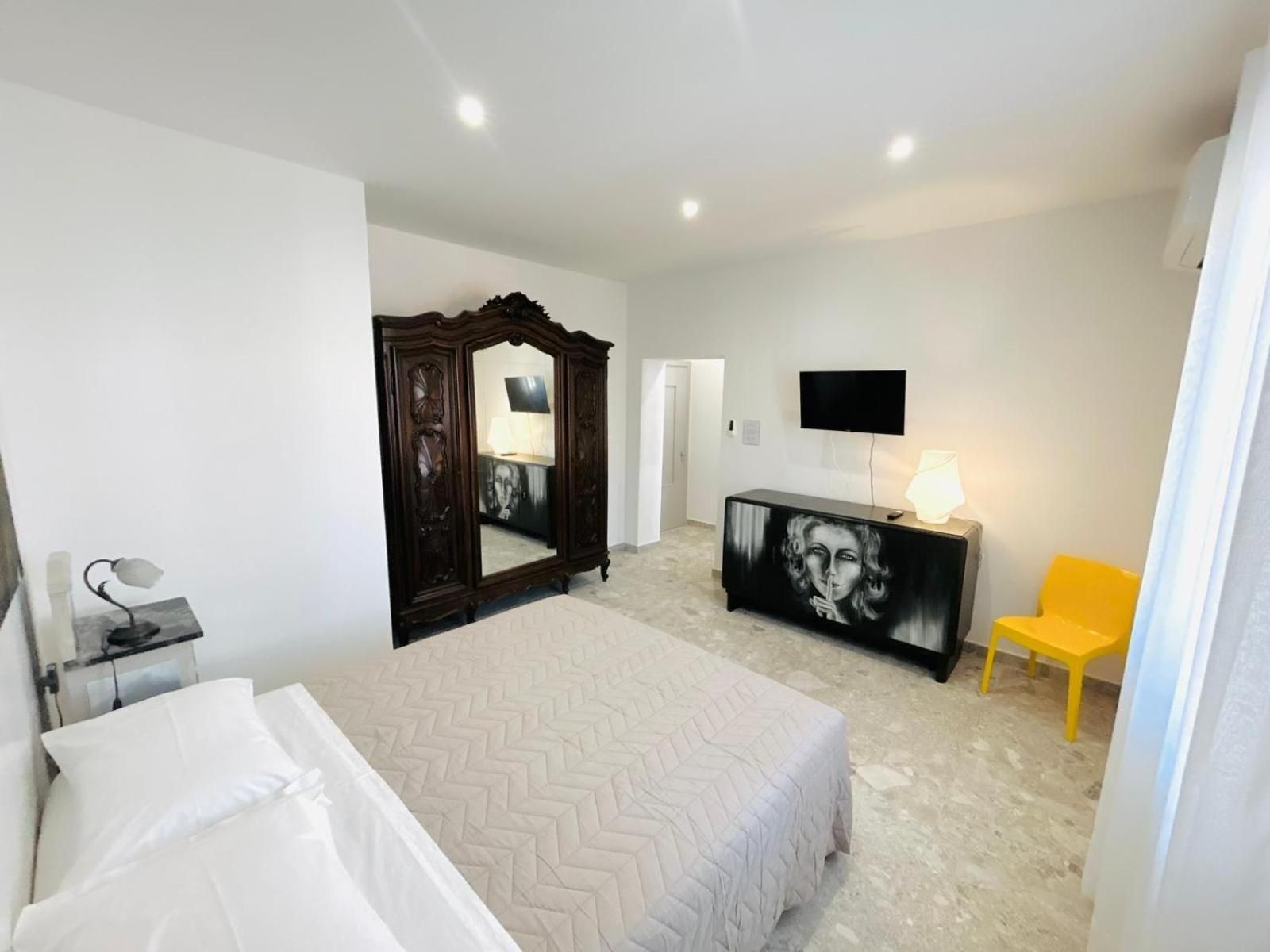 Large Double Room