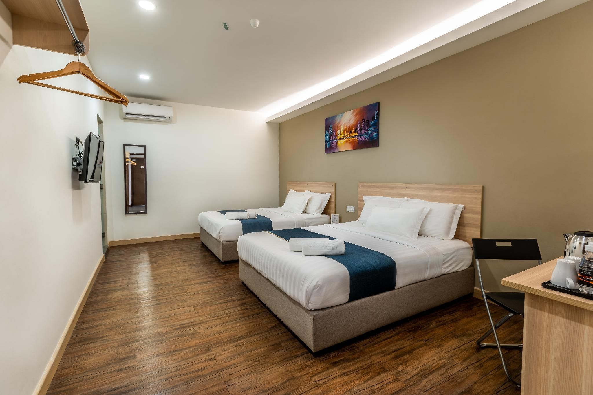 Standard Triple Room without Window