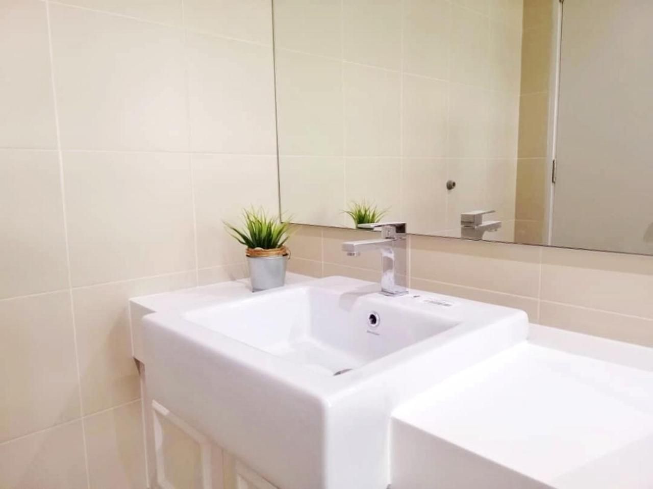 One-Bedroom Apartment - Non-Smoking