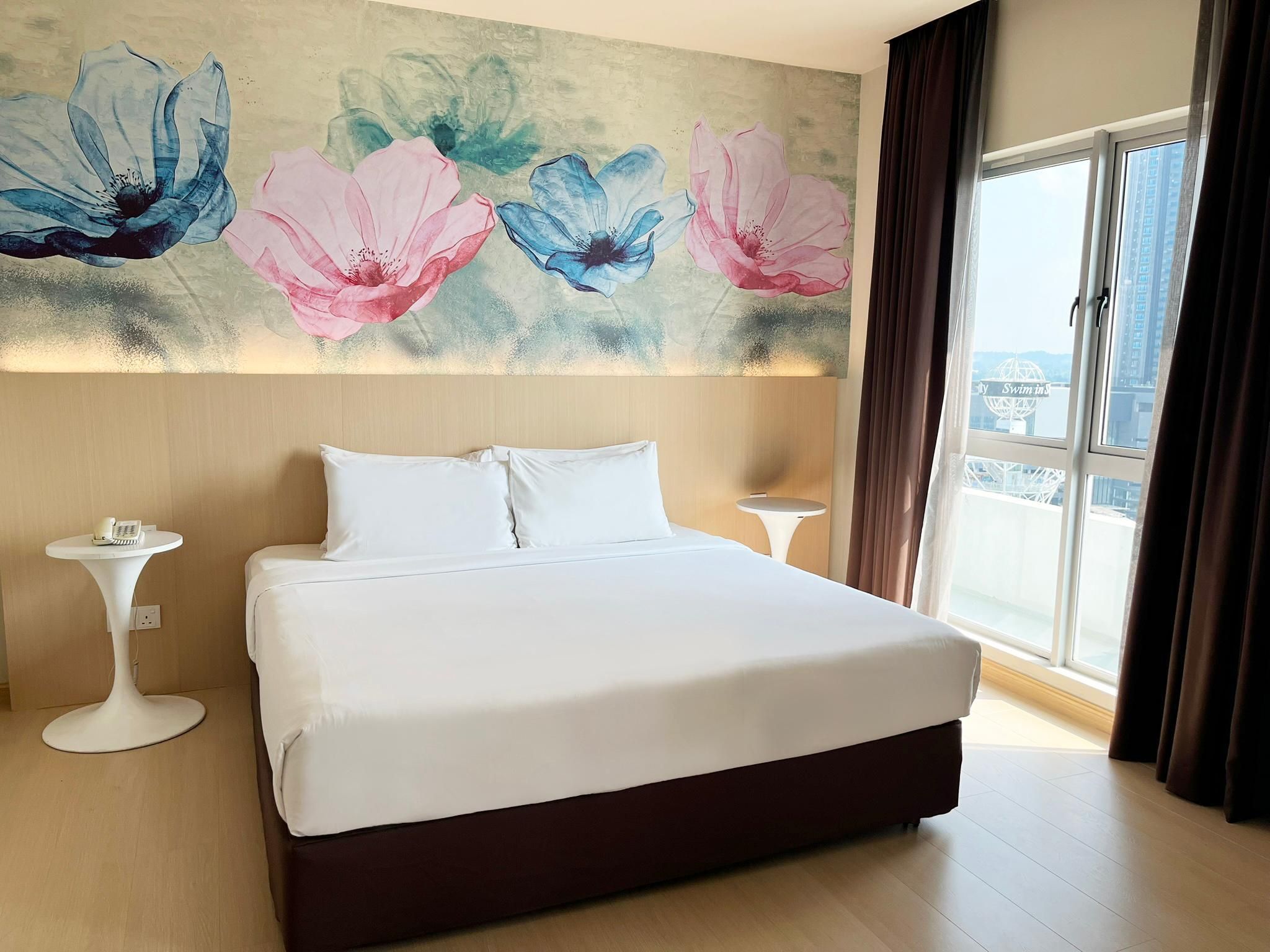Executive Superior Queen (Sky View)