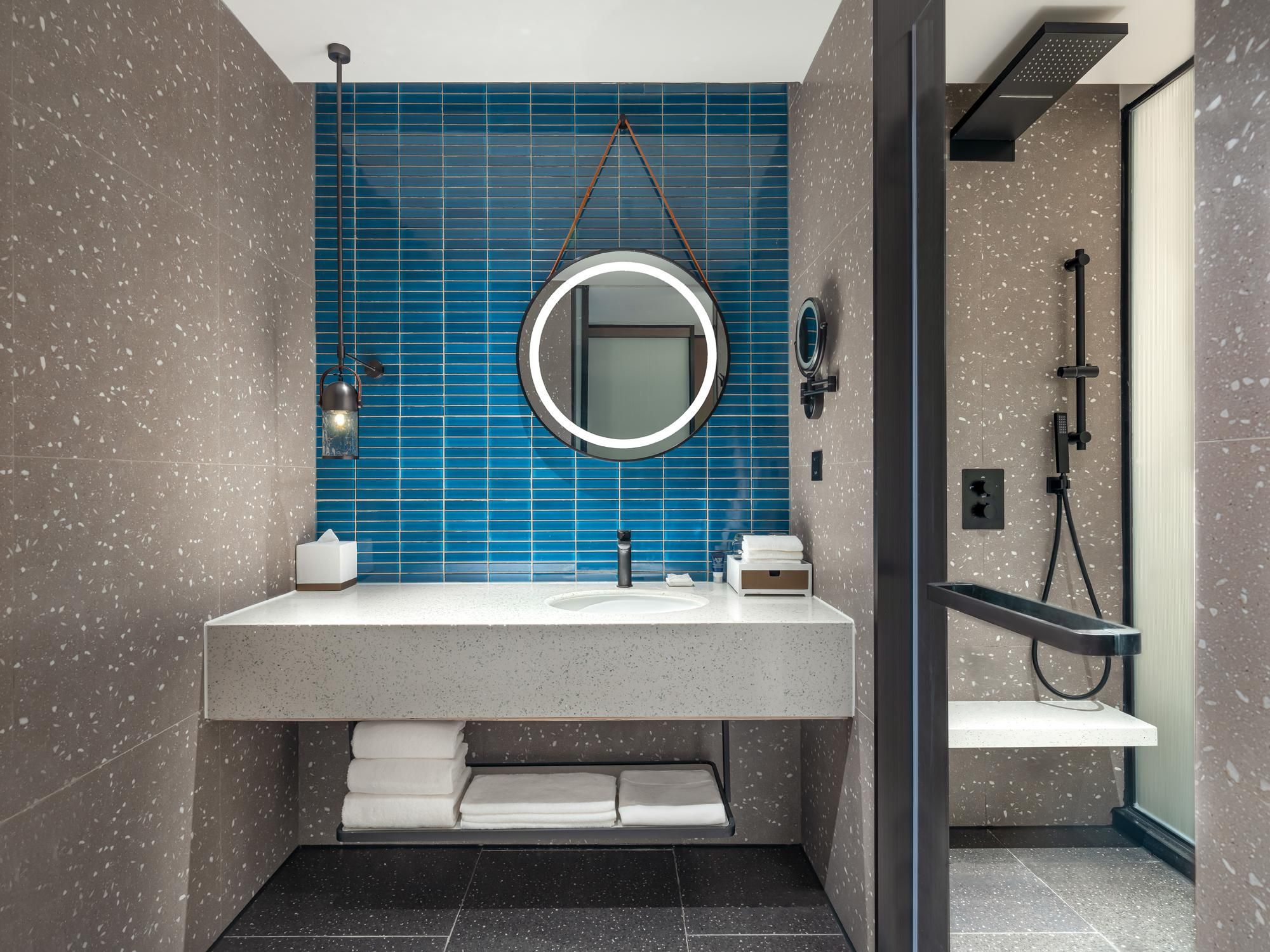 Selected Room, Guest room, 1 King, City view, High floor