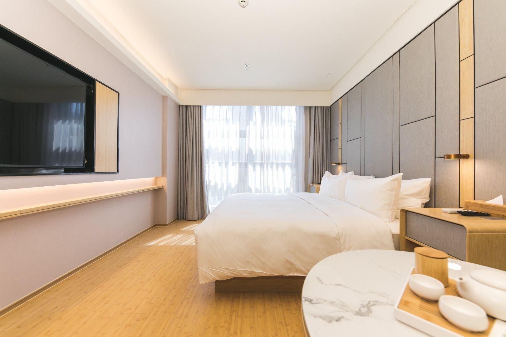 Huazhu - Superior BedRoom