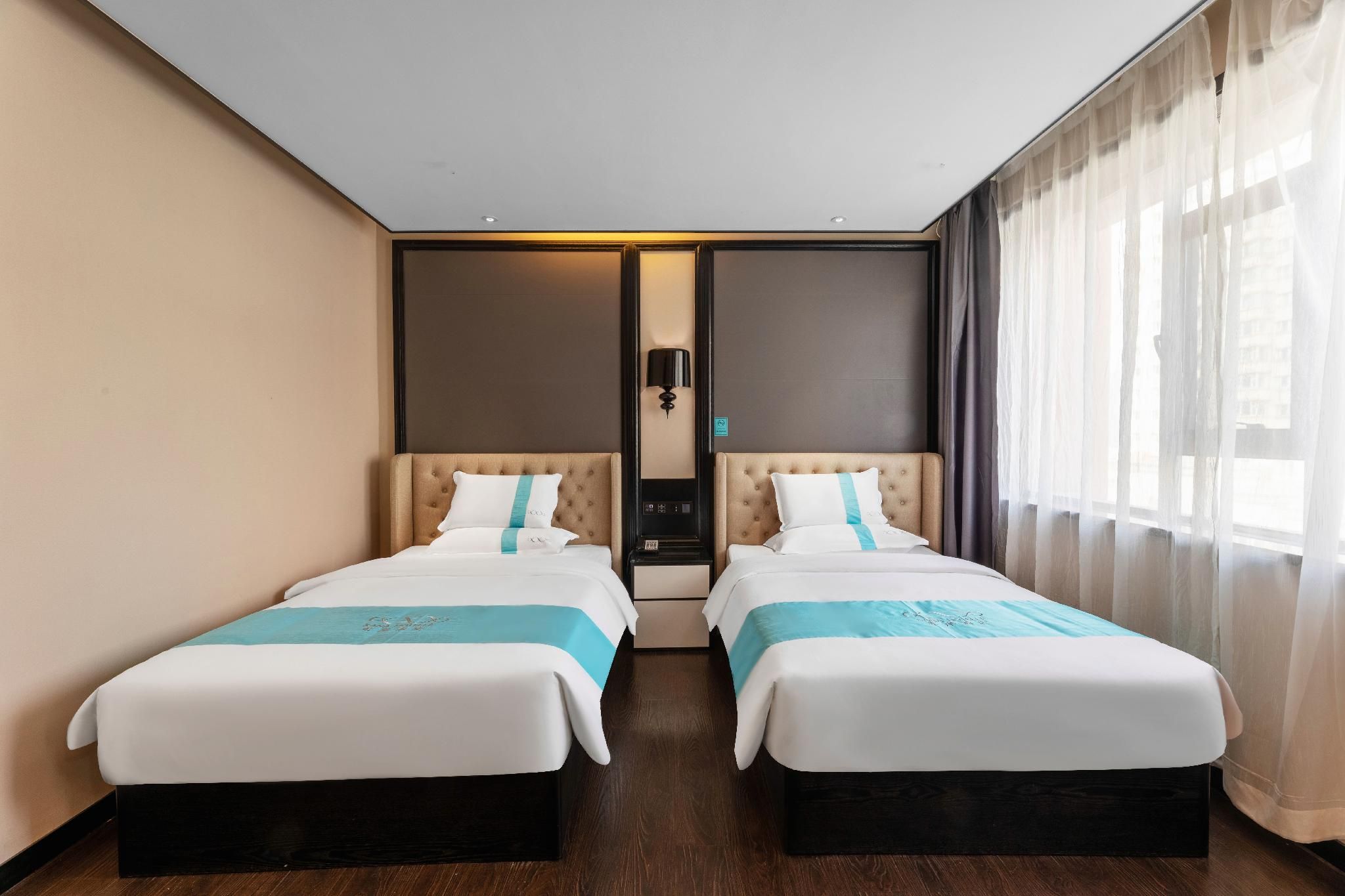 Xana - Business Twin Room