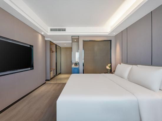 Executive room, Guest room, 1 Queen