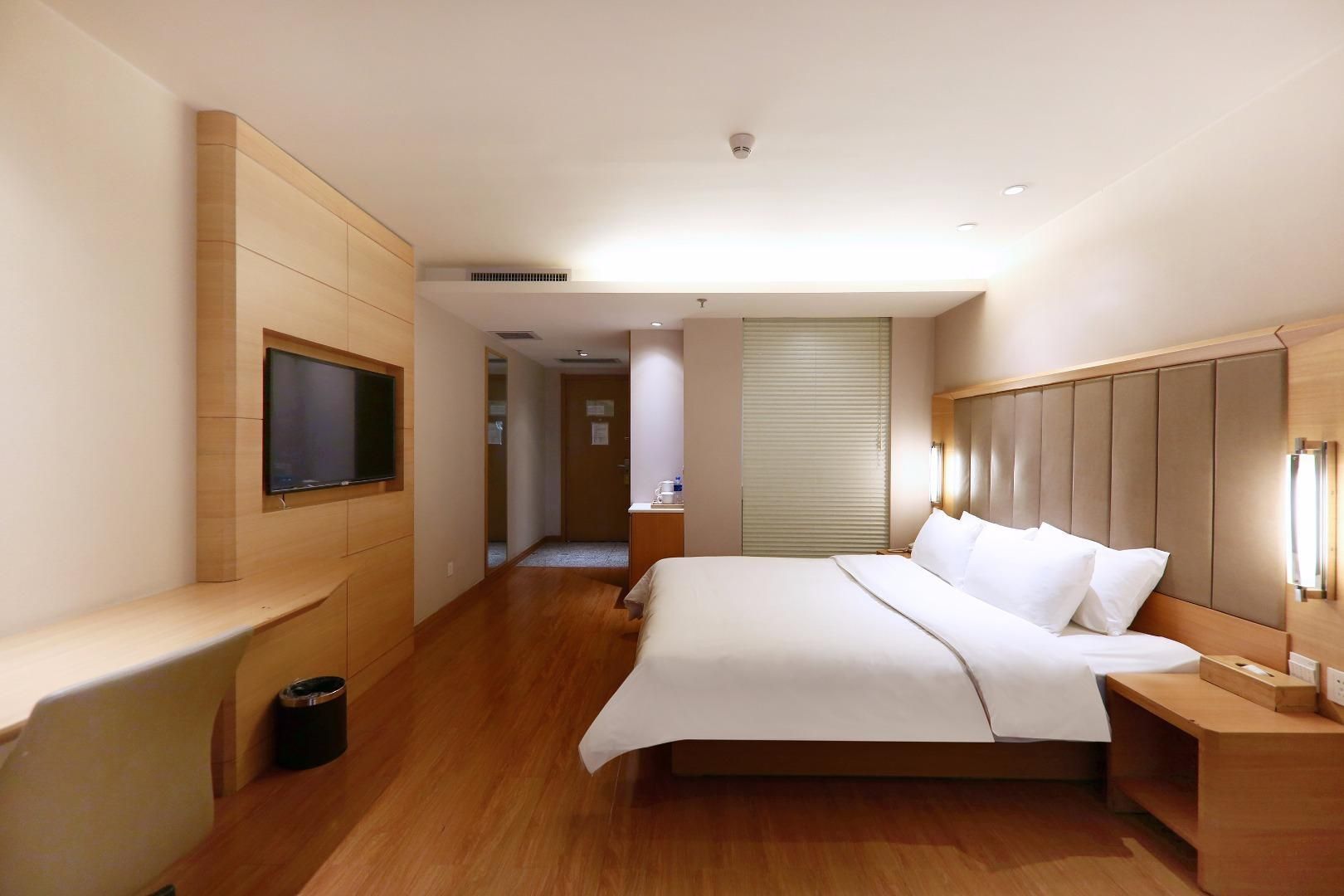 Huazhu - Superior BedRoom