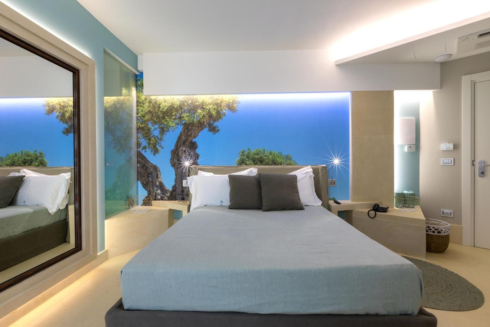 Junior Suite with Balcony