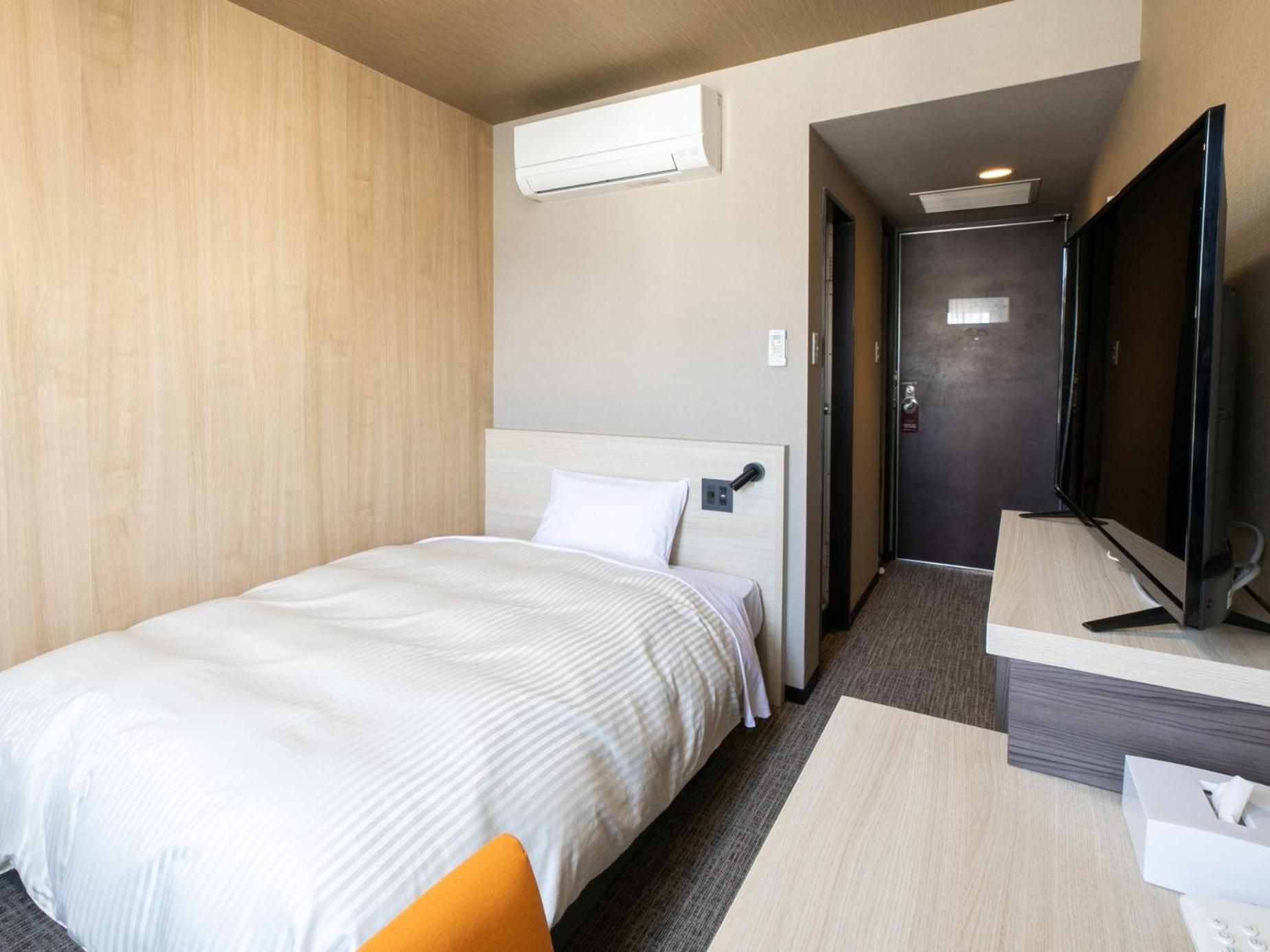 Standard Single Room - Non-Smoking