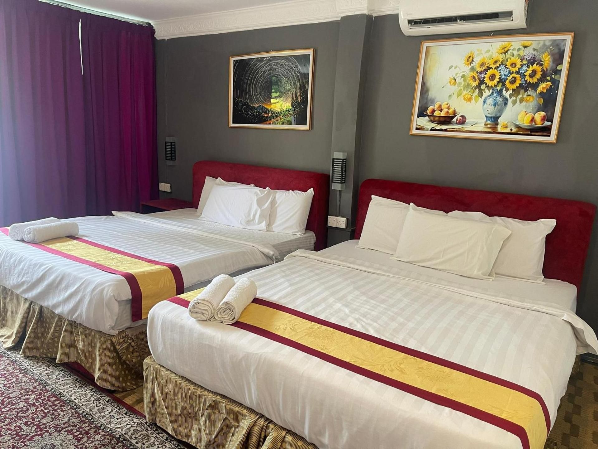 Deluxe Suite