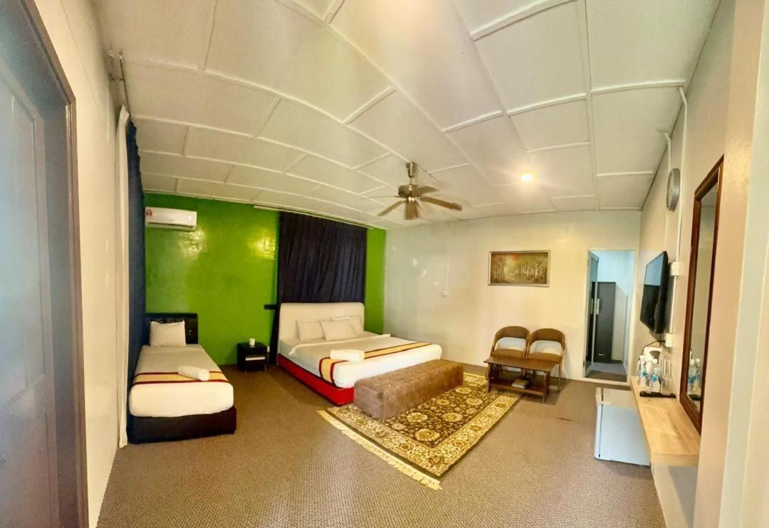 Deluxe Suite