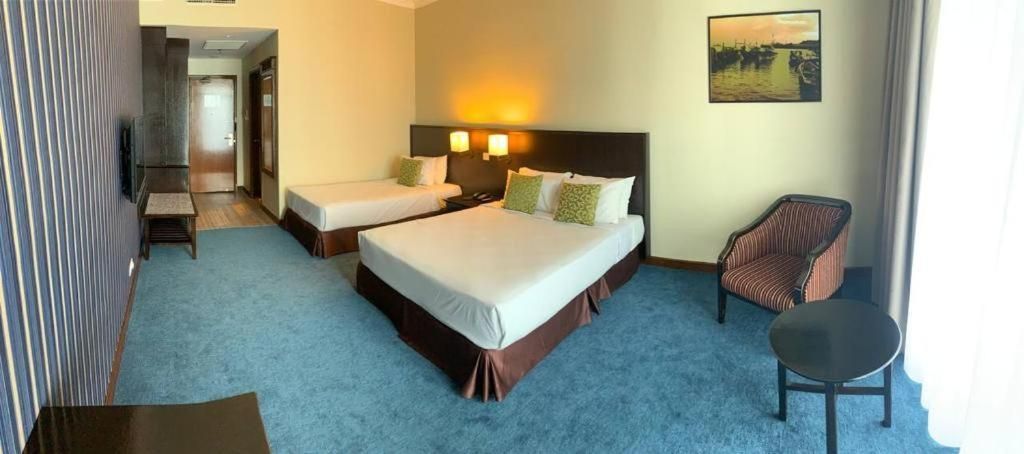 Deluxe Triple Room with Sea View