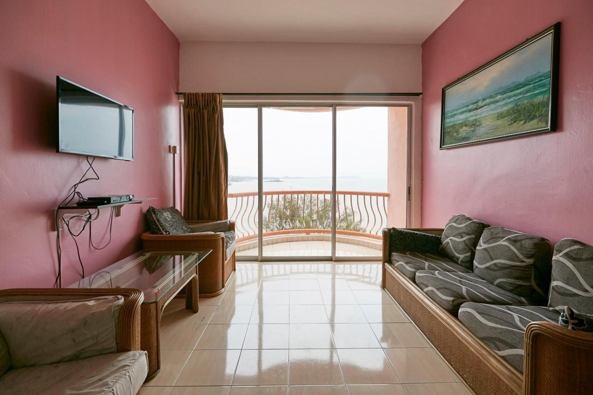 One-Bedroom Apartment
